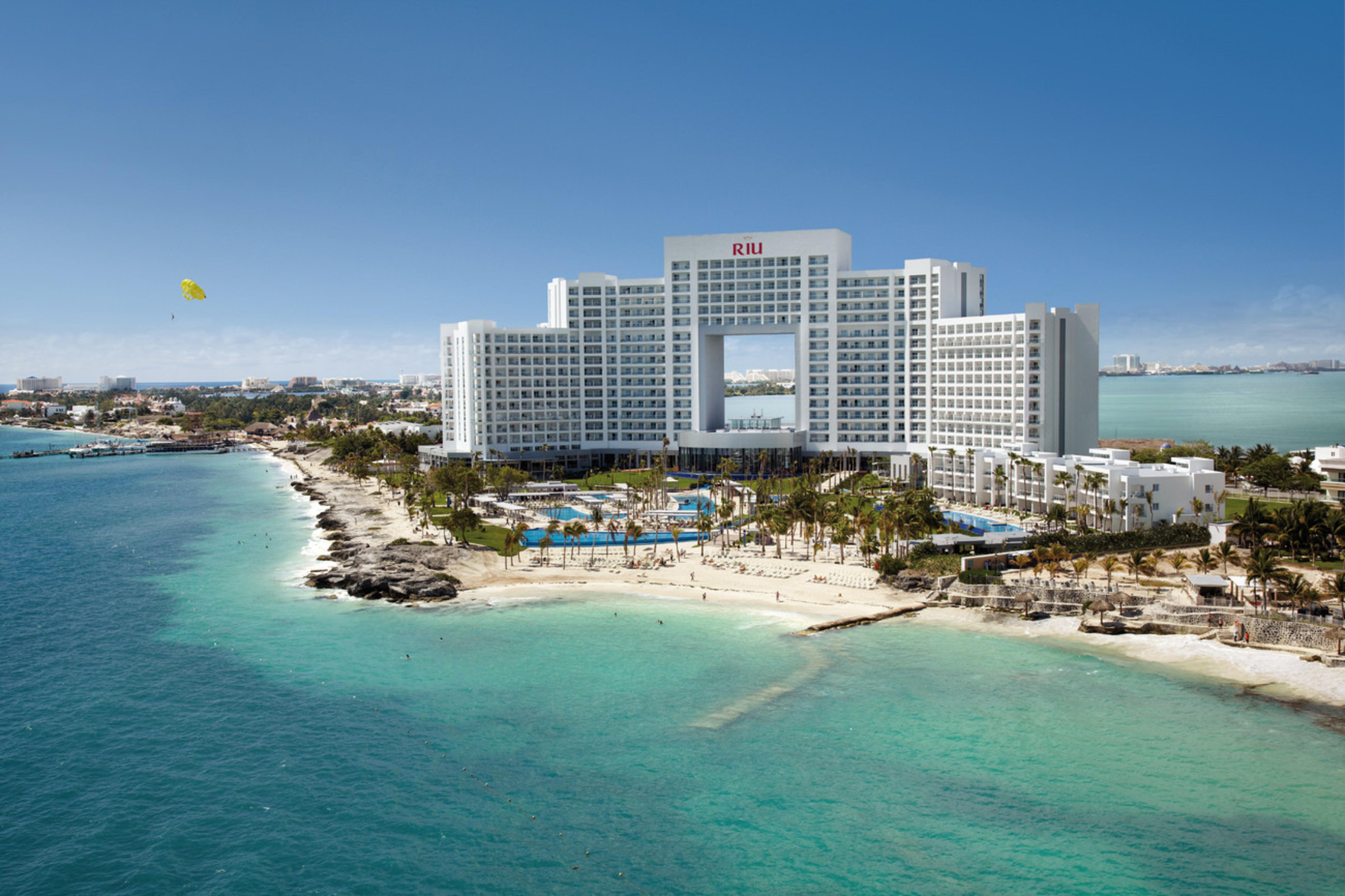 Hotel Riu Palace Peninsula Cancún Exterior foto